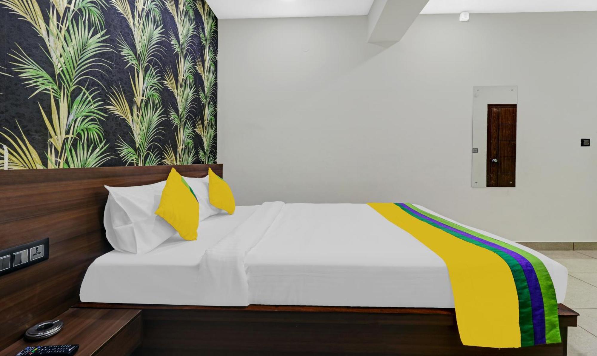 Hotel Nrm Residency Mysore Exterior foto